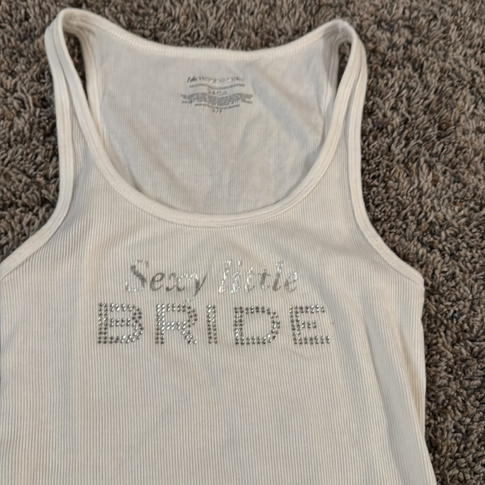 Sexy little bride tank top. - Picture 4 of 6